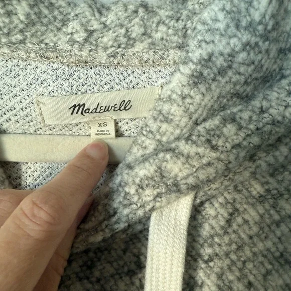 Madewell Oversized Hoodie Heathered Gray & Cream with Quilted Sleeves - Picture 2 of 12